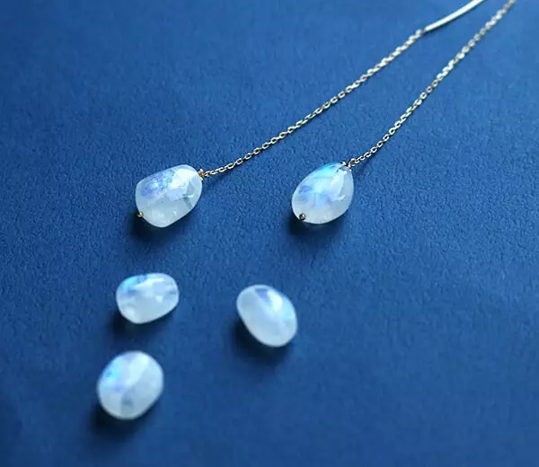 ムーンストーン