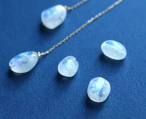 ムーンストーン