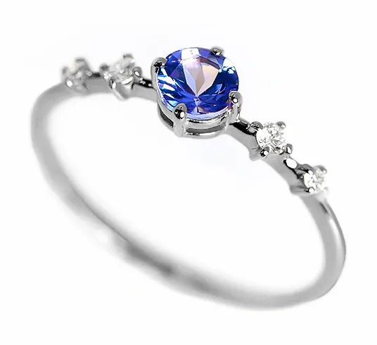 タンザナイトプラチナ