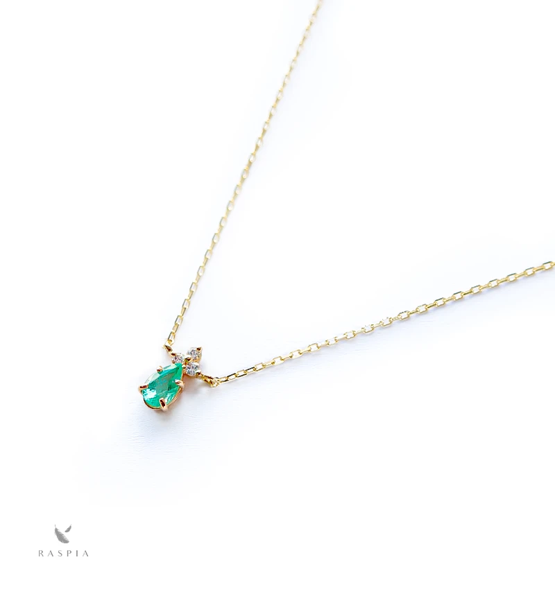 K18エメラルド＆ダイヤモンドのネックレス ~Ello Lilas~ 5月誕生石
