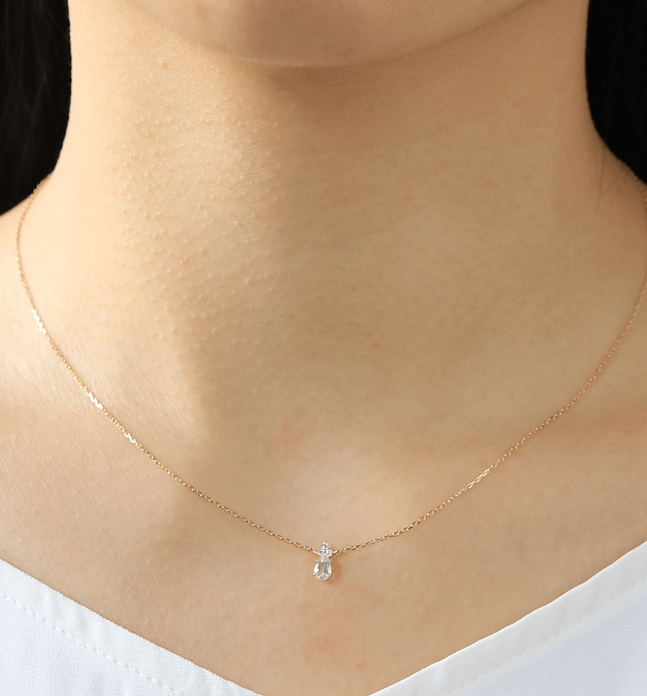 K18 ブルームーンストーン＆ダイヤモンドのネックレス ~Ello Lilas~