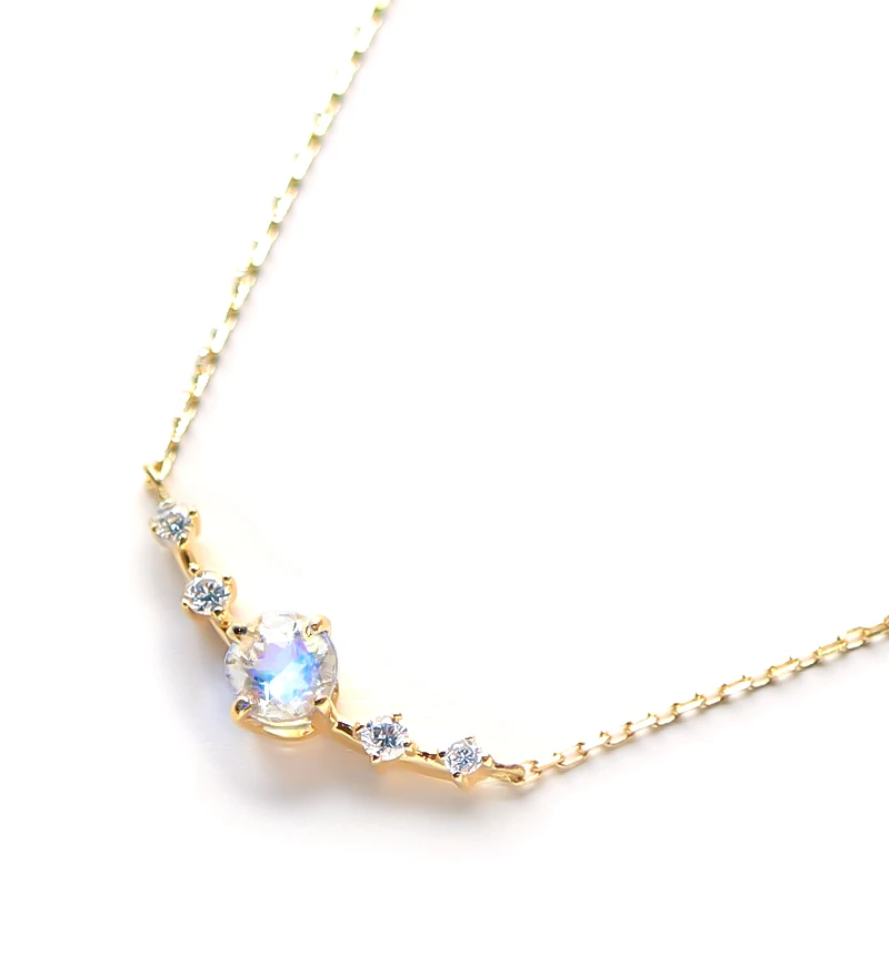 K18 ブルームーンストーン＆ダイヤモンドのネックレス（ラウンドカット）~Ello Lily~ 6月誕生石